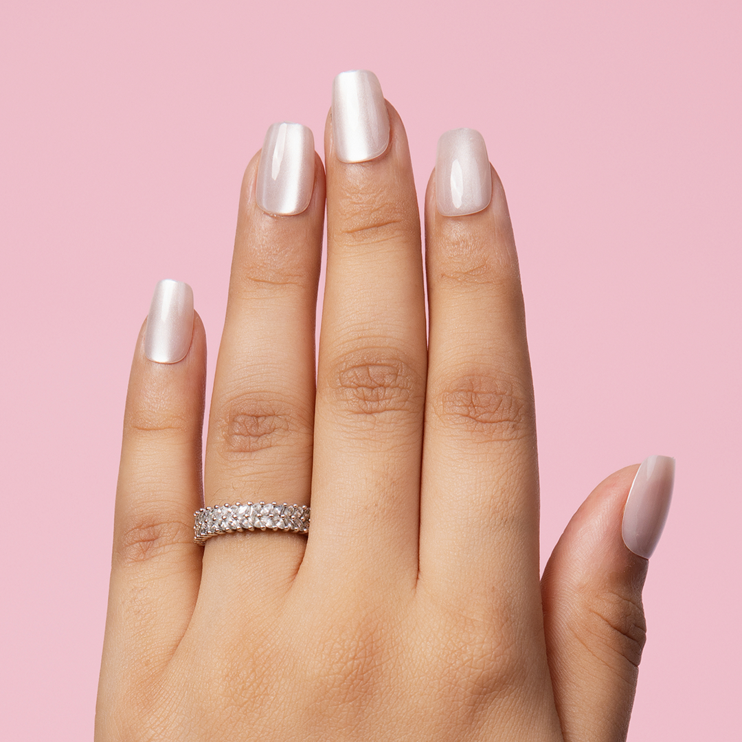 Gush Beauty Crème Cat Eye Press-On Nails - Medium Square