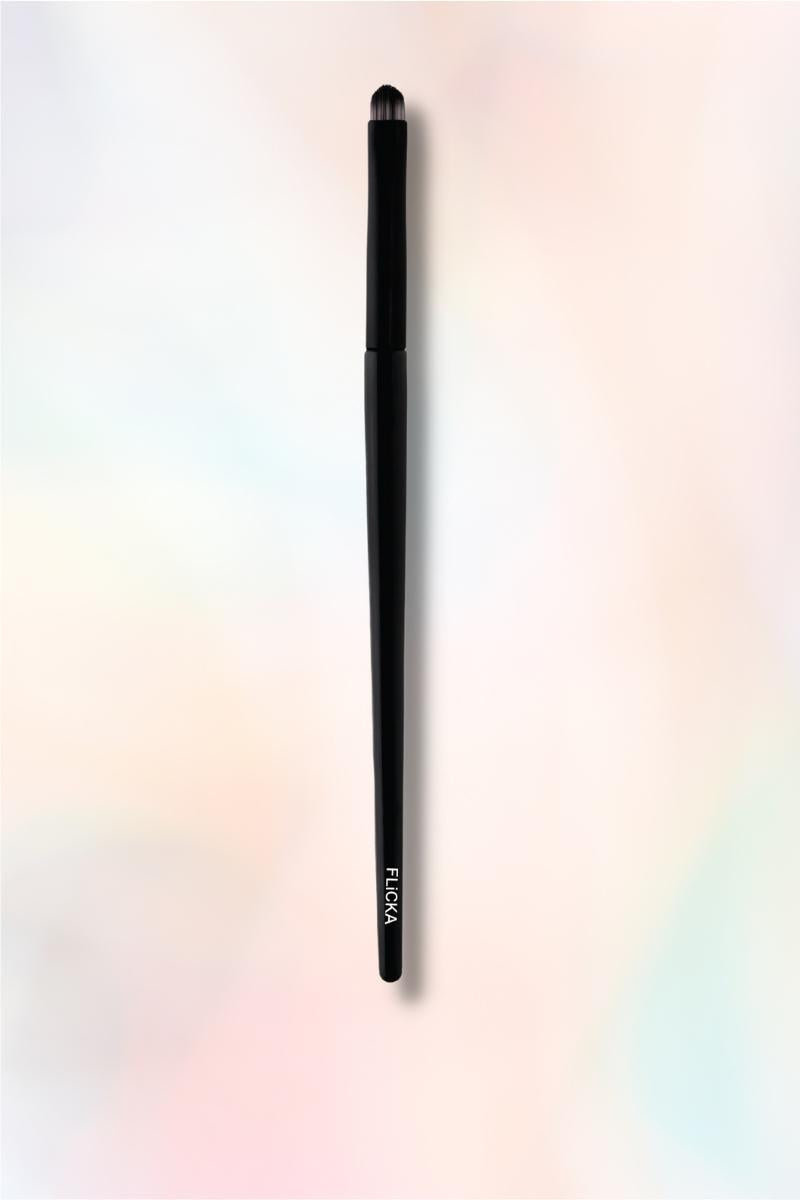 Flicka Cosmetics 09 Eye/ Lip Brush