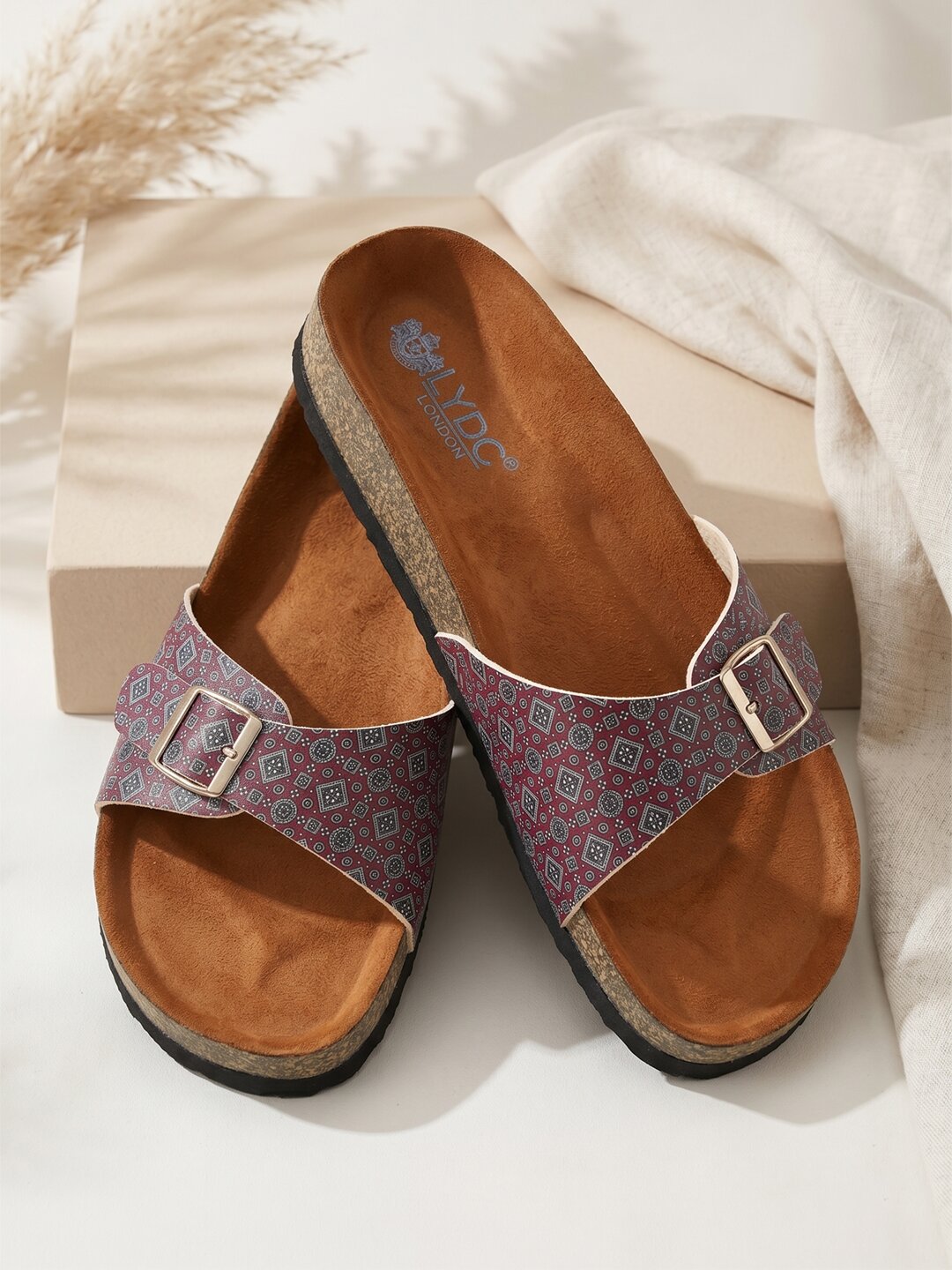 LYDC London - Women's Ajrak Print Fashion Sandals - Camden - Maroon