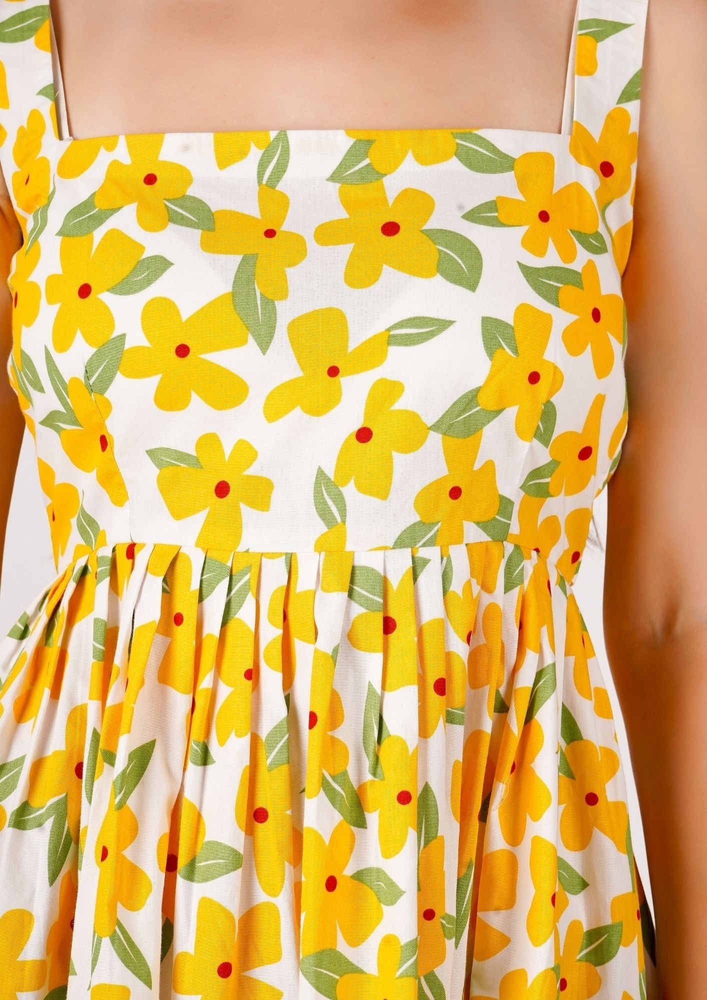 Studio OJS Buttercup Bow Dress
