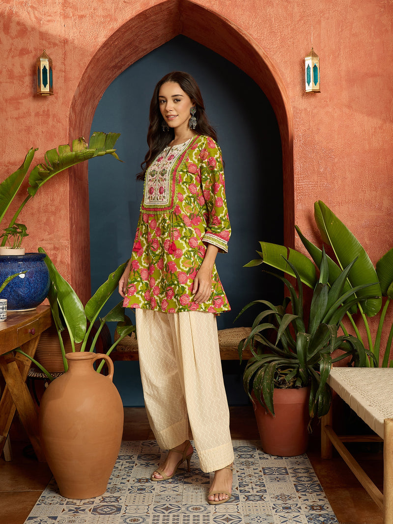 Stylum Women's Green Floral Printed & Embroidered Cotton A-Line Short Kurti With Farshi Salwar