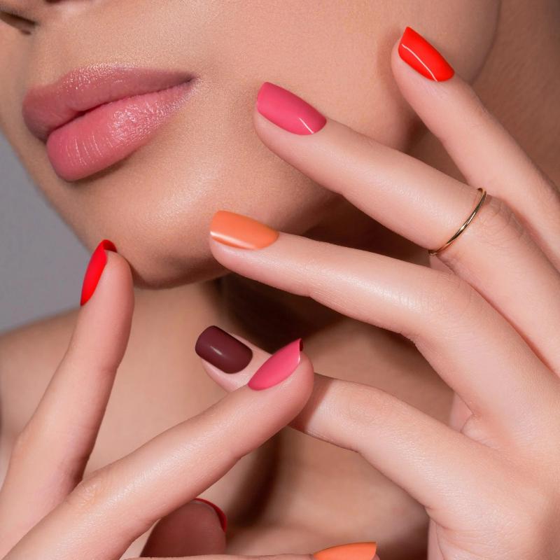 Renee Gloss Touch N03 Red Parade - Set of 4 Nail Enamels