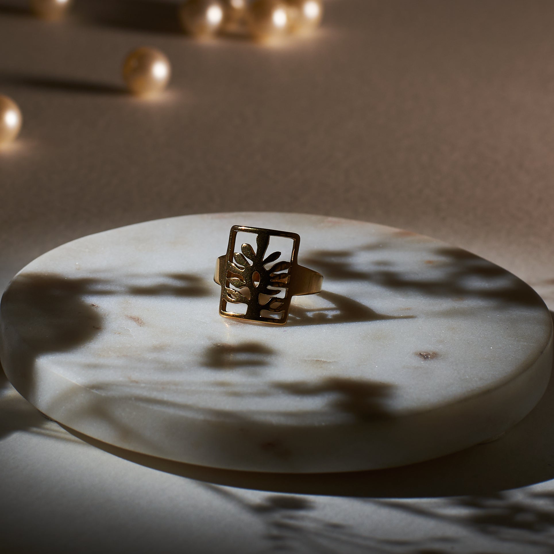 Salty Antique Square Symphony Ring