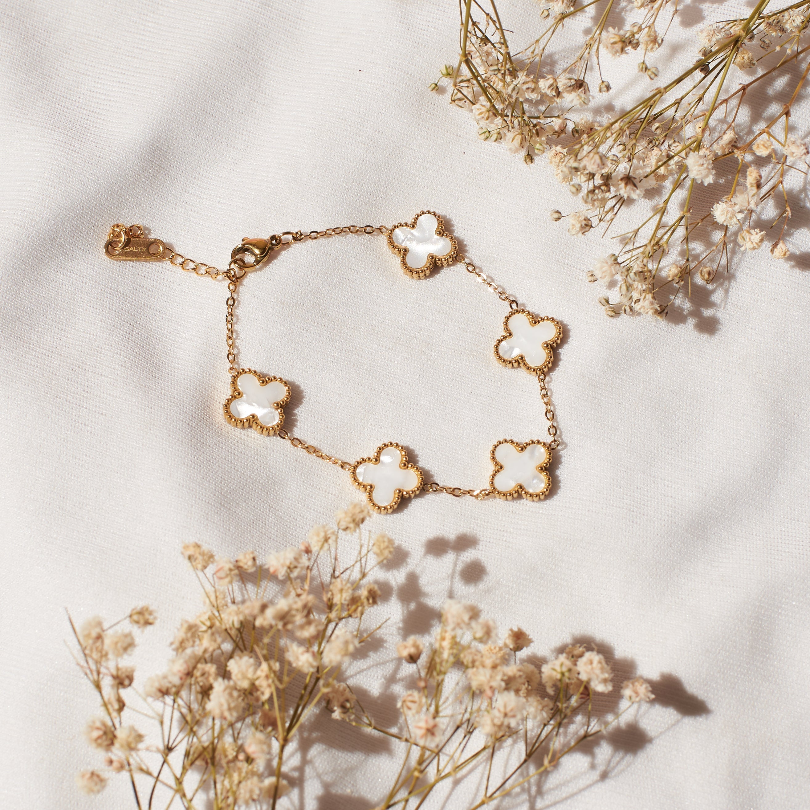 Salty Victorian White Bracelet