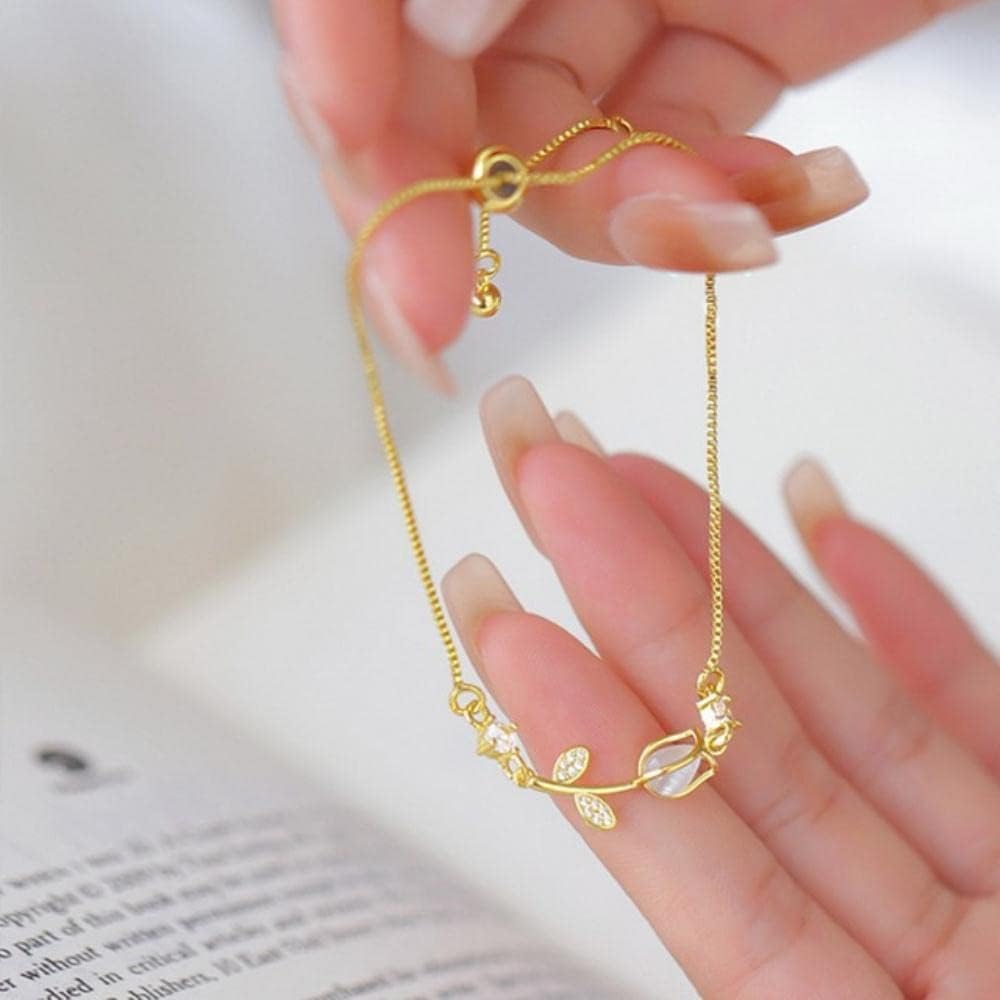 Salty Tulip Dream Bracelet
