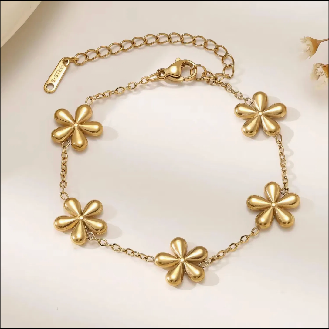 Salty Golden Petal Glow Bracelet