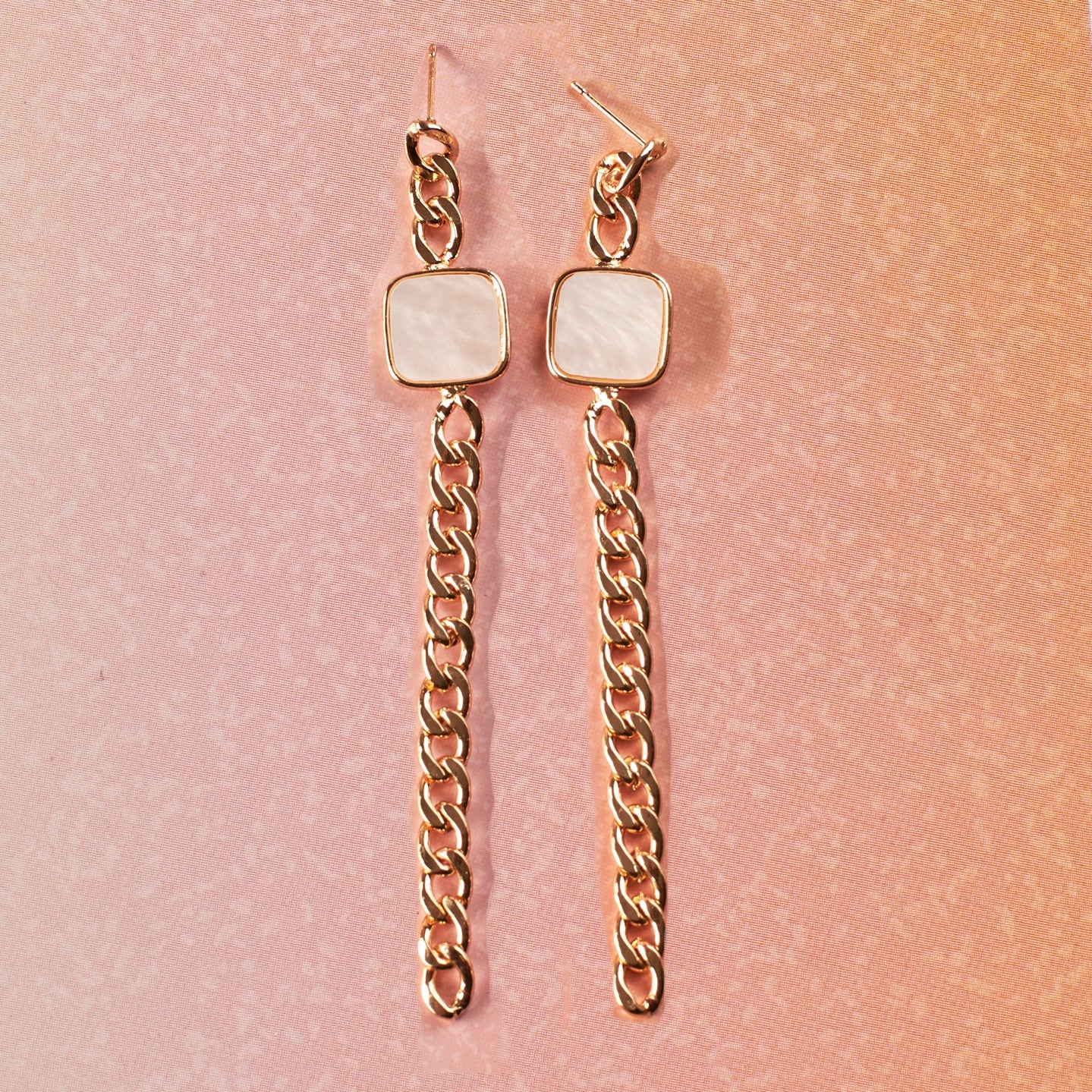 Salty Mob Shoulder Gazer Gold Earrings