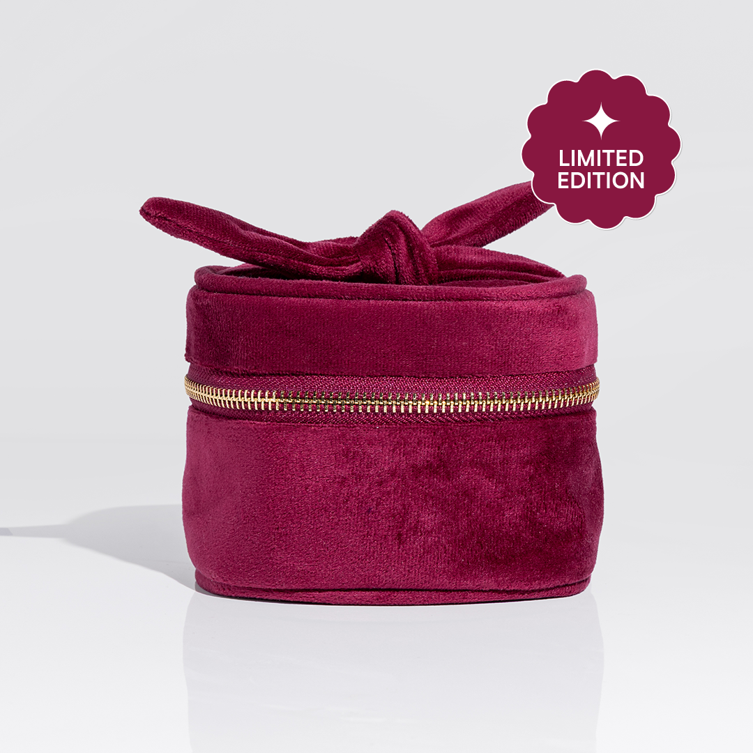 Gush Beauty Pretty in Bows Makeup Bag