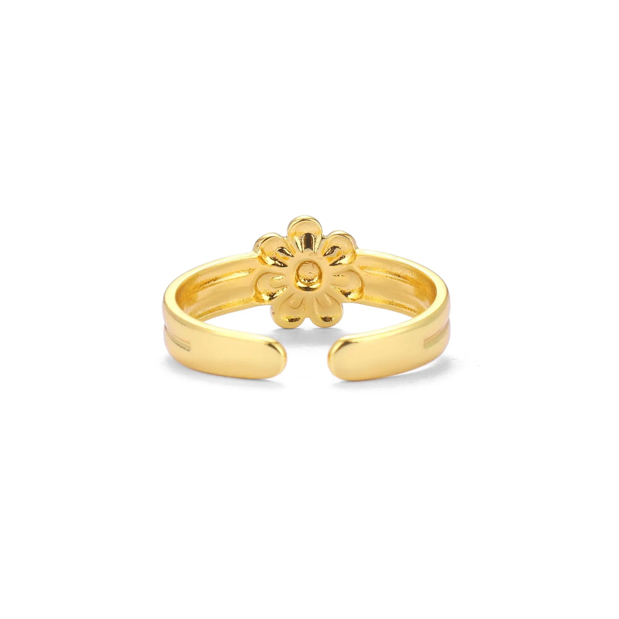 Salty Golden Daisy Ring
