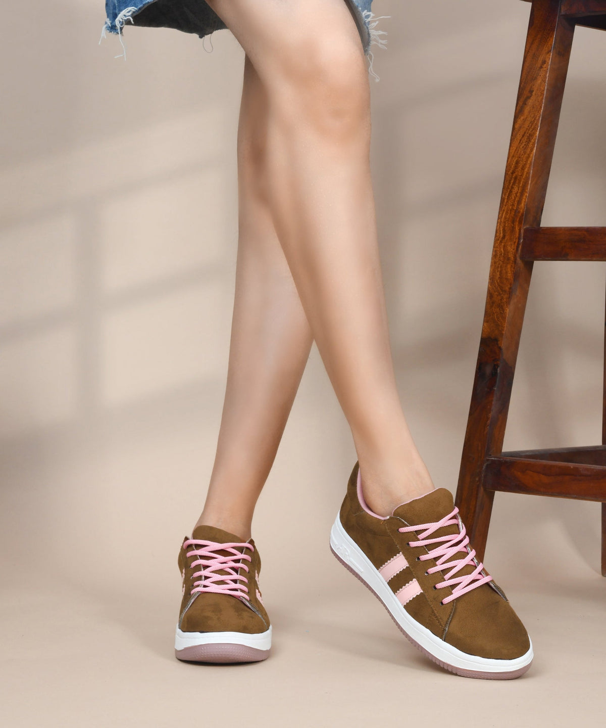 JM Looks Minimal Suede Low-Top Sneakers with soft gum Sole & Contrast Side Stripes