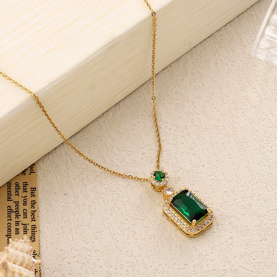 Salty Elegance Studded Gem Necklace-Green