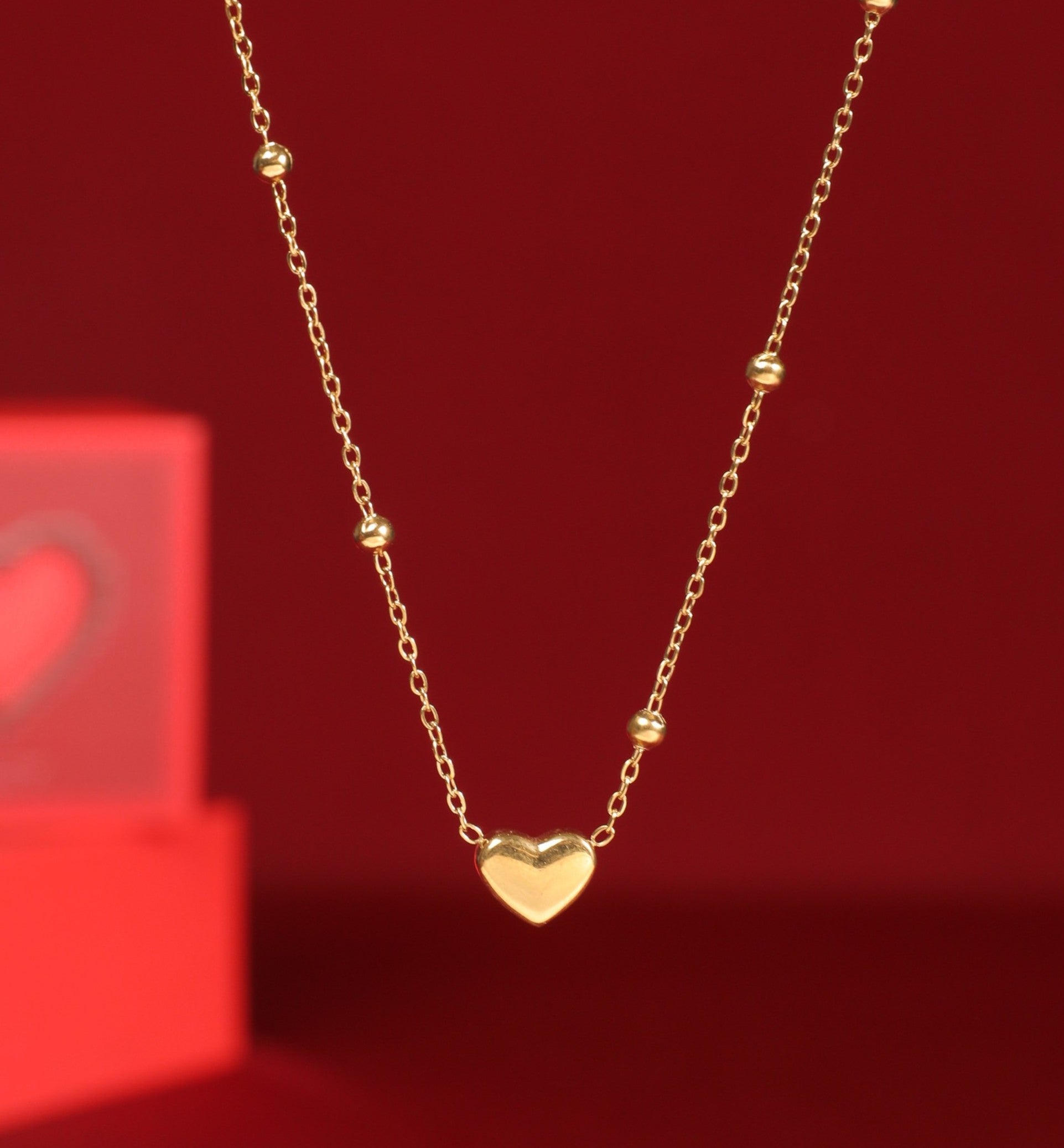 Salty Golden Embrace Necklace