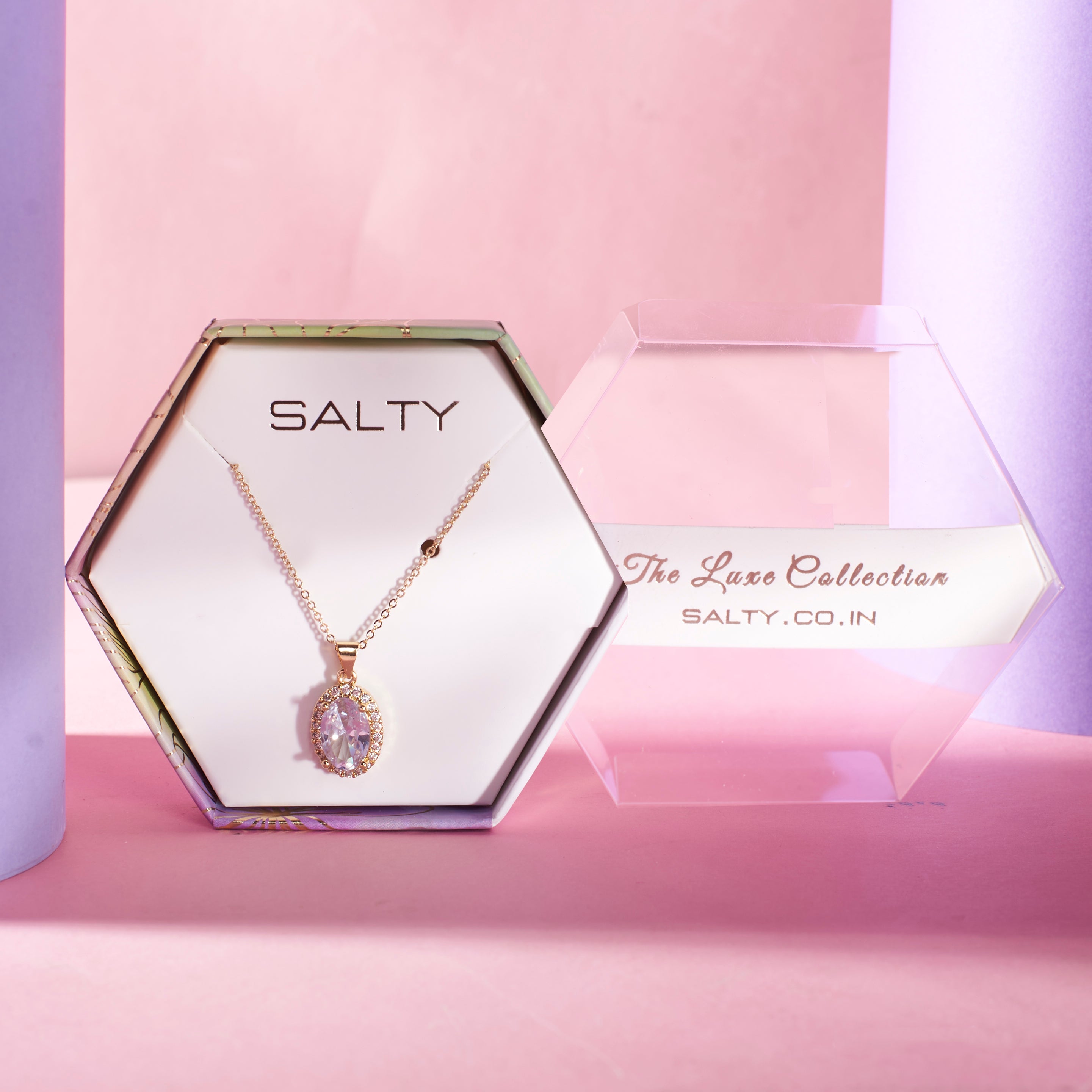 Salty Twinkle Gem Necklace