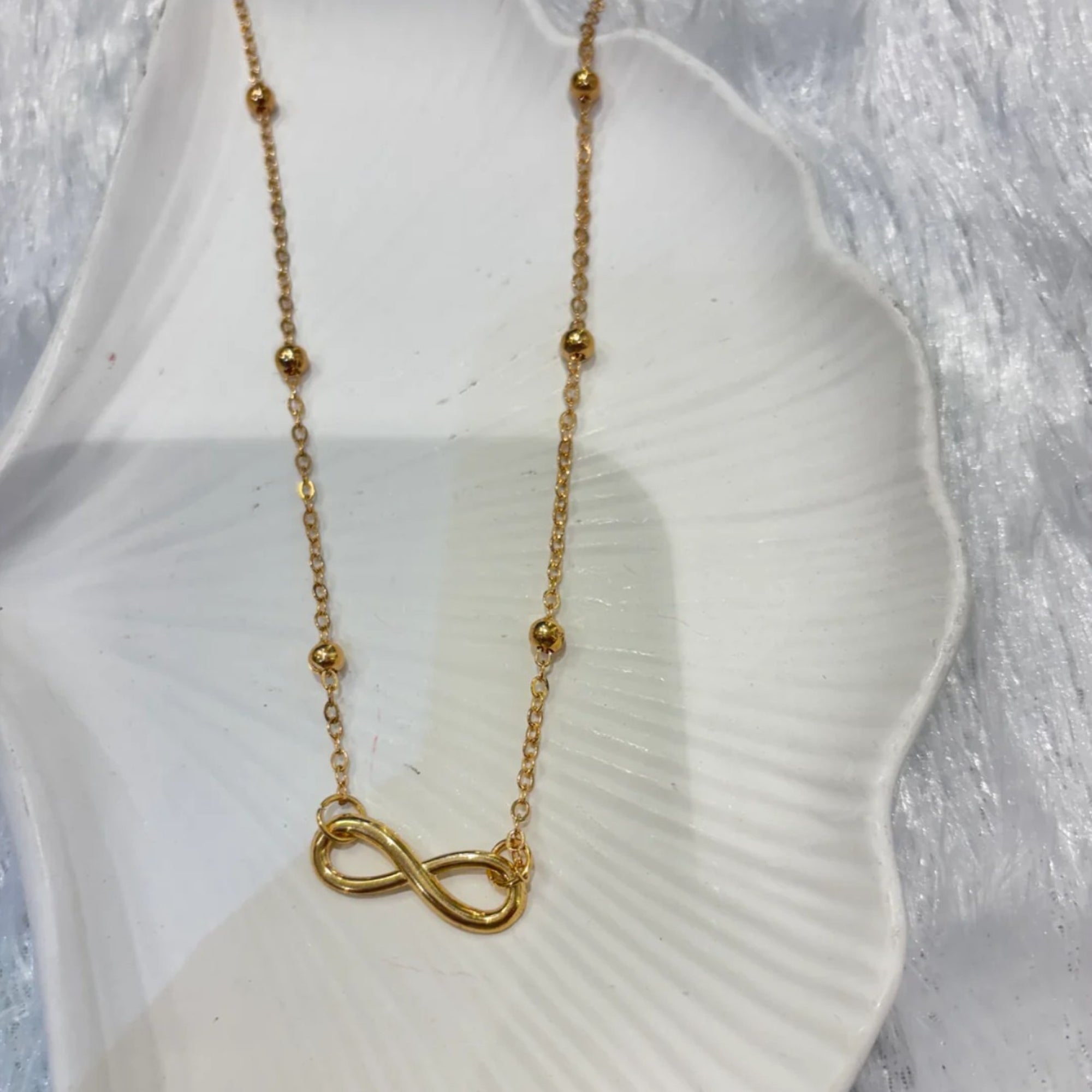 Salty Endless Grace Bow Necklace