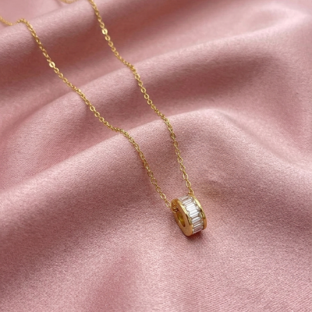 Salty Golden Bloom Pearl Necklace
