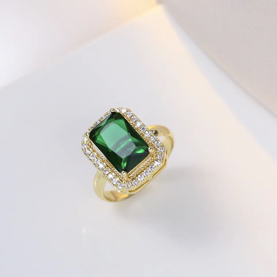 Salty Artemisia Emerald Solitaire Ring