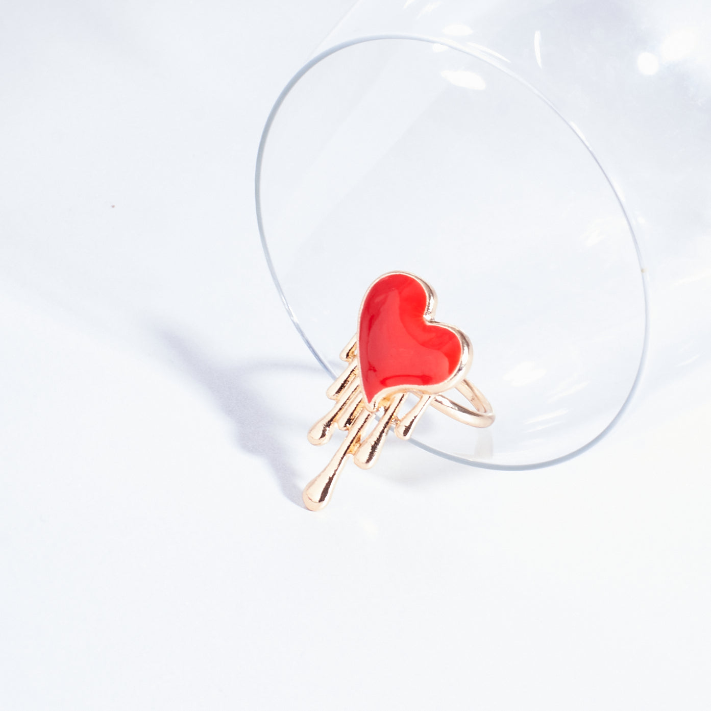 Salty Burning Red Heart Ring