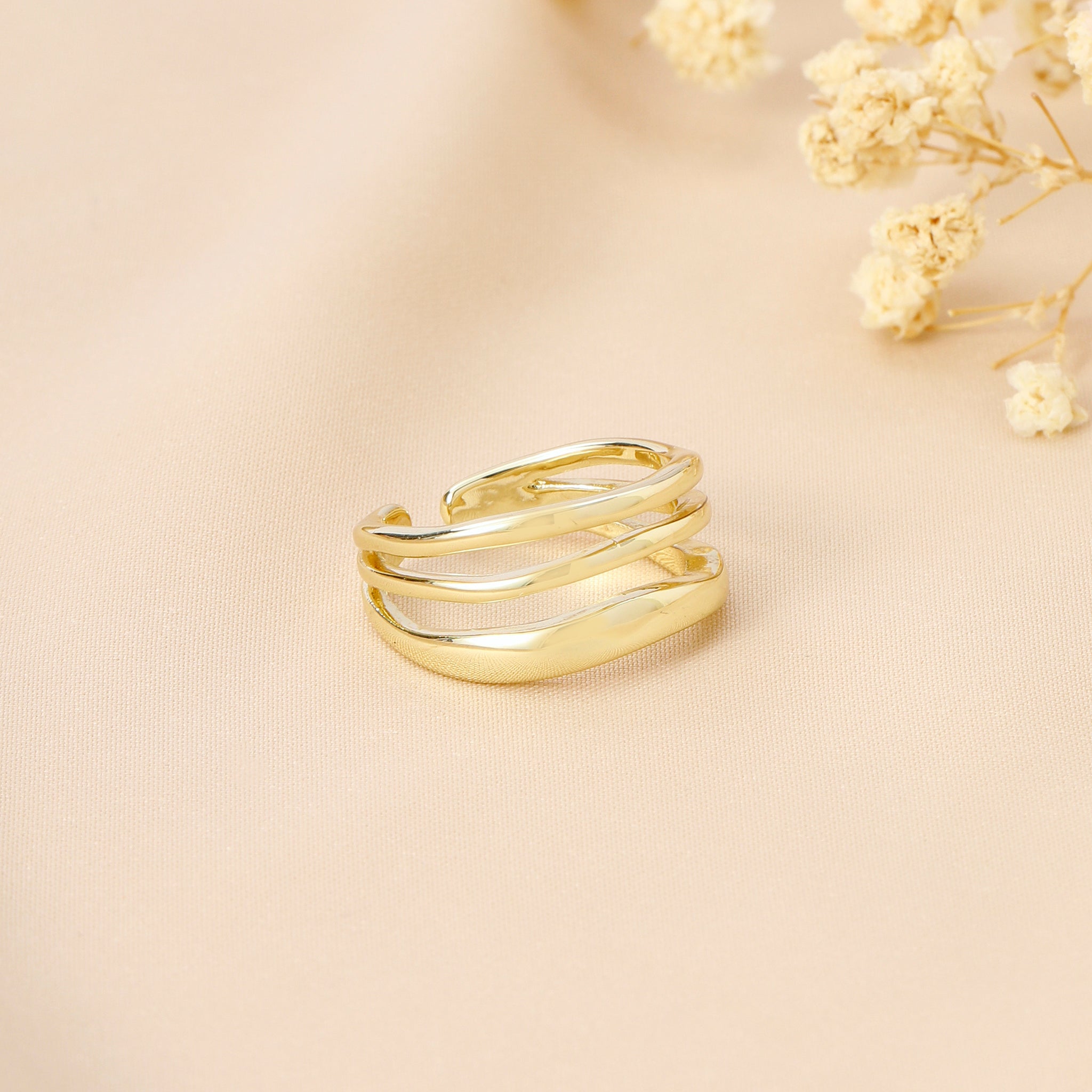 Salty Multi-spiral Golden Ring