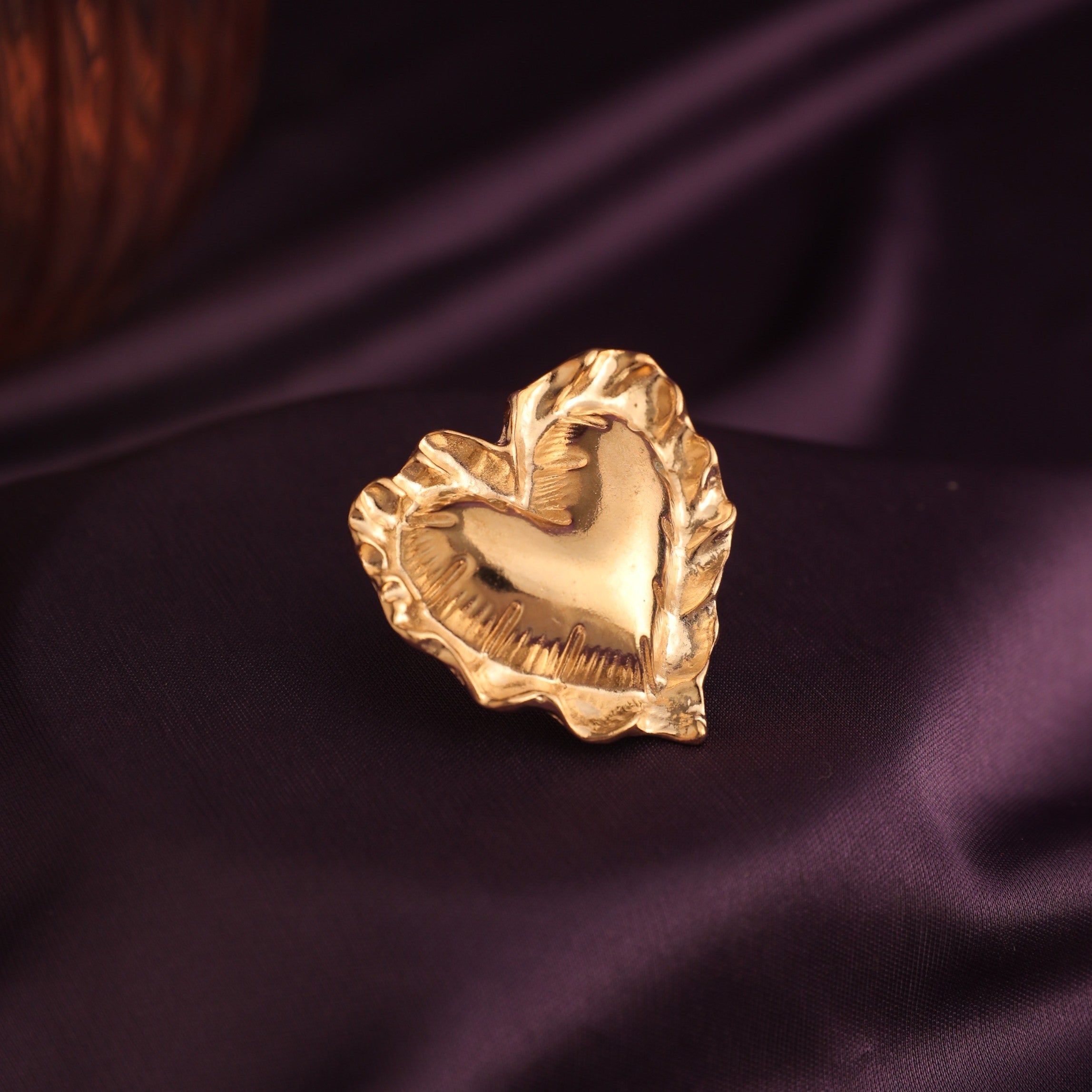 Salty Lace Open Heart Ring