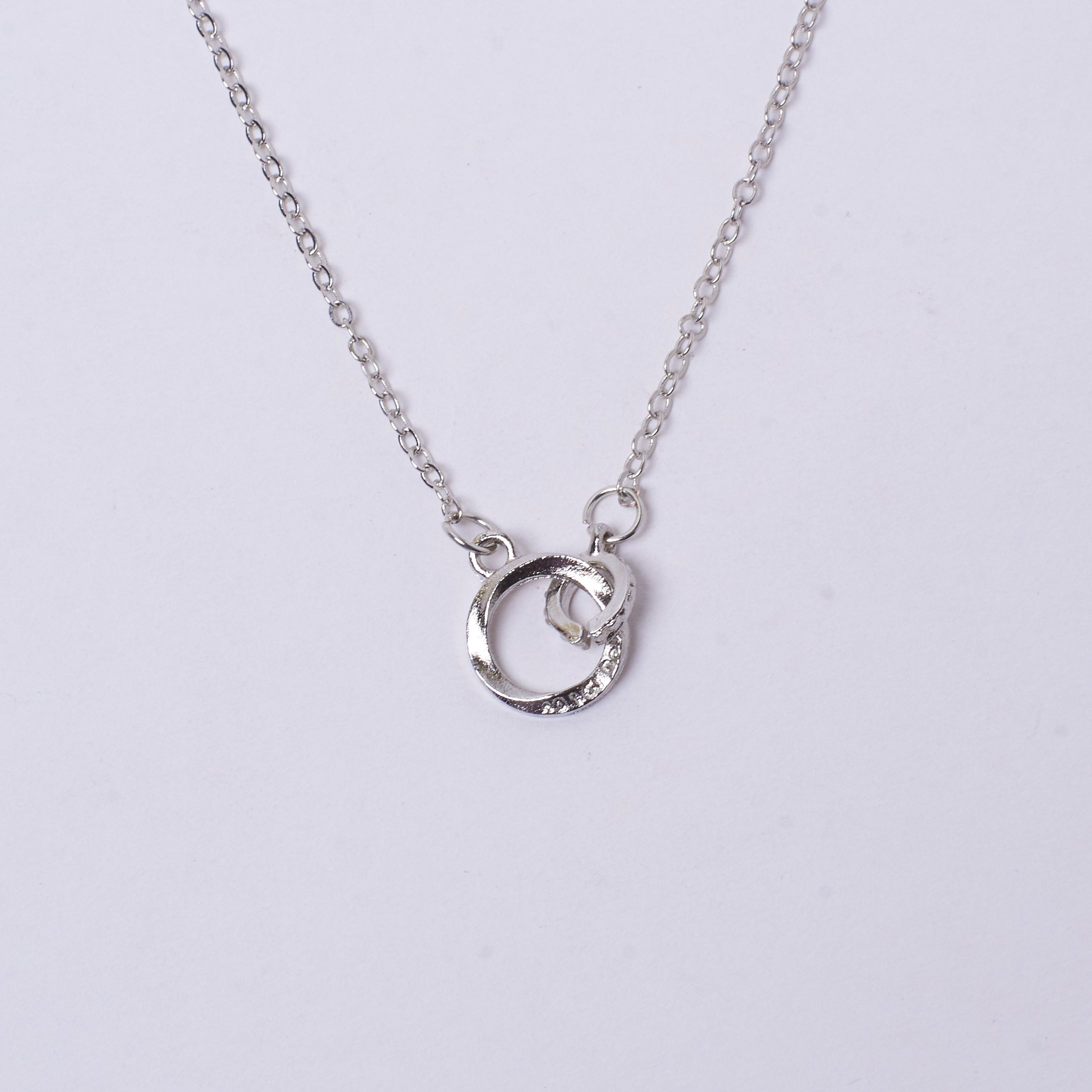 Salty Enduring Circles Silver Chain