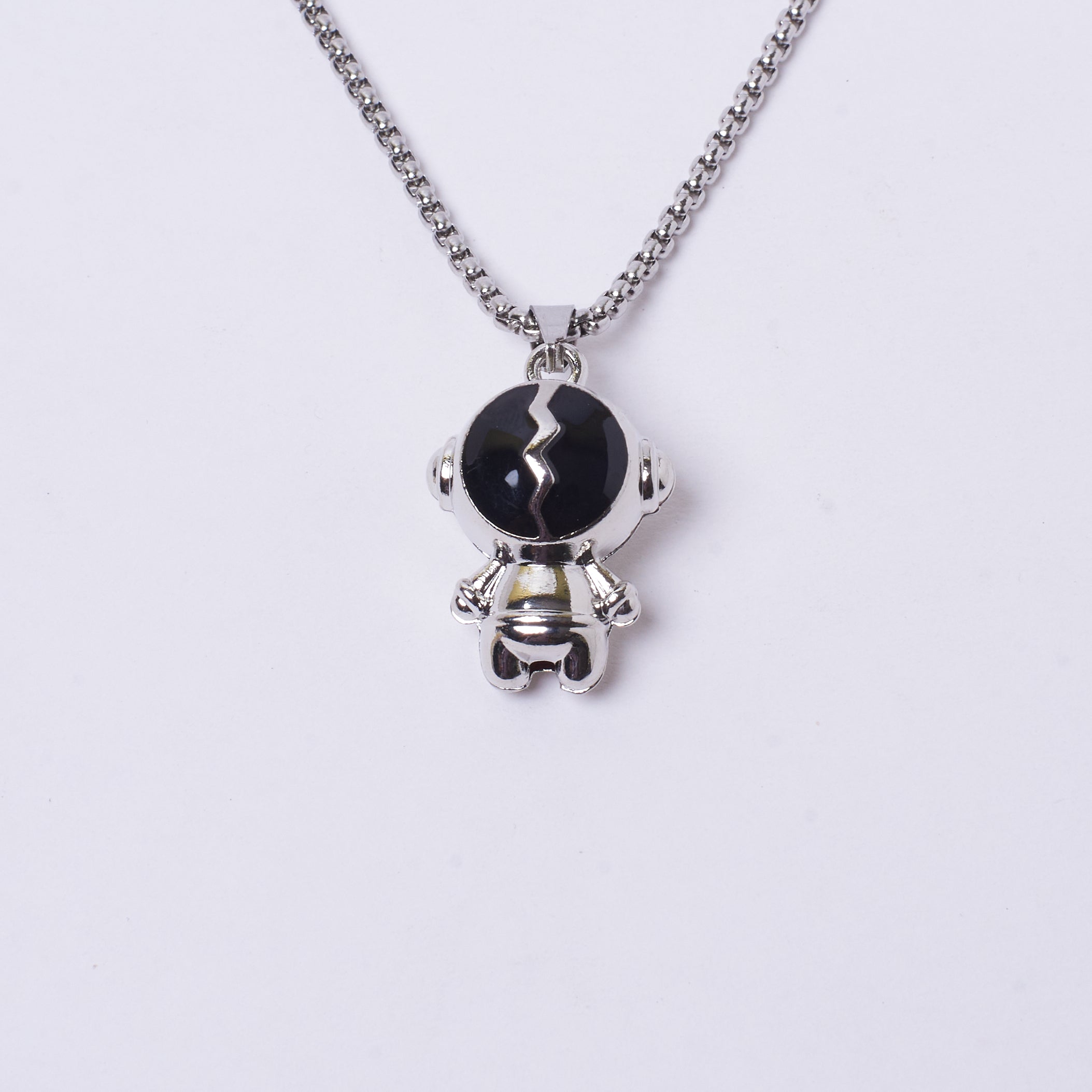 Salty Nanobot Silver Chain