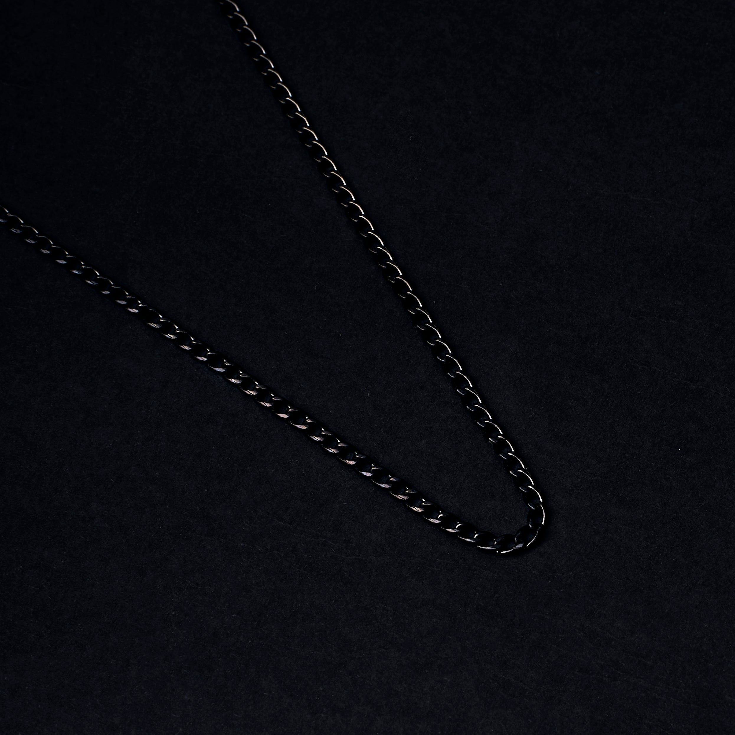 Salty Ironclasp Black Chain