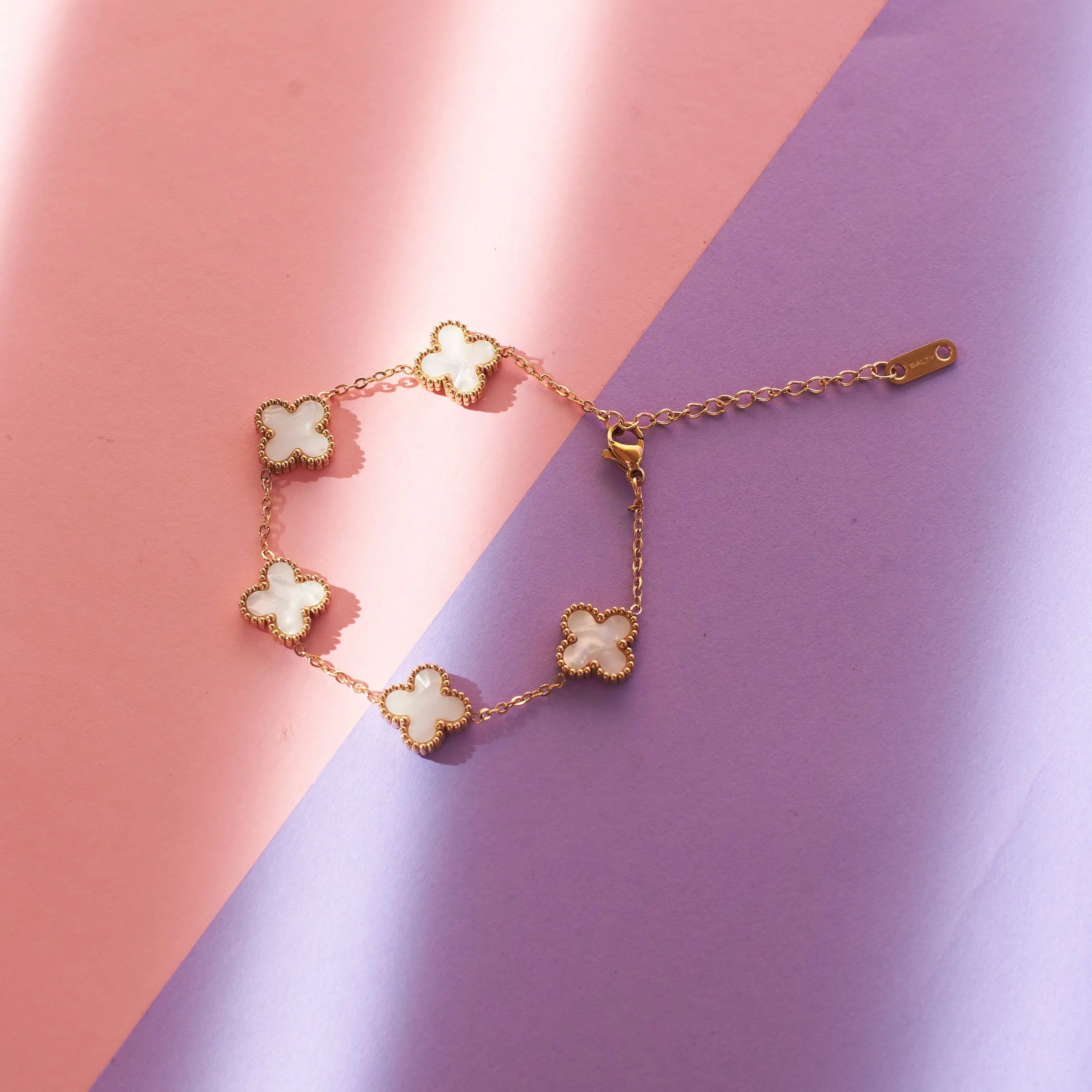 Salty Victorian White Bracelet