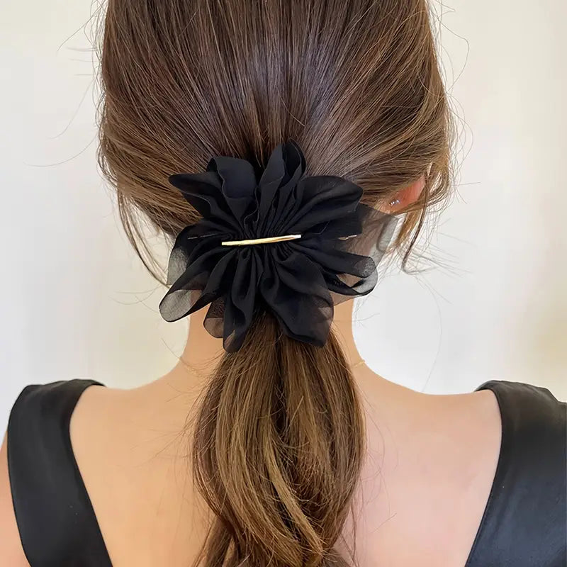Salty Midnight Ruffle Hair Pin