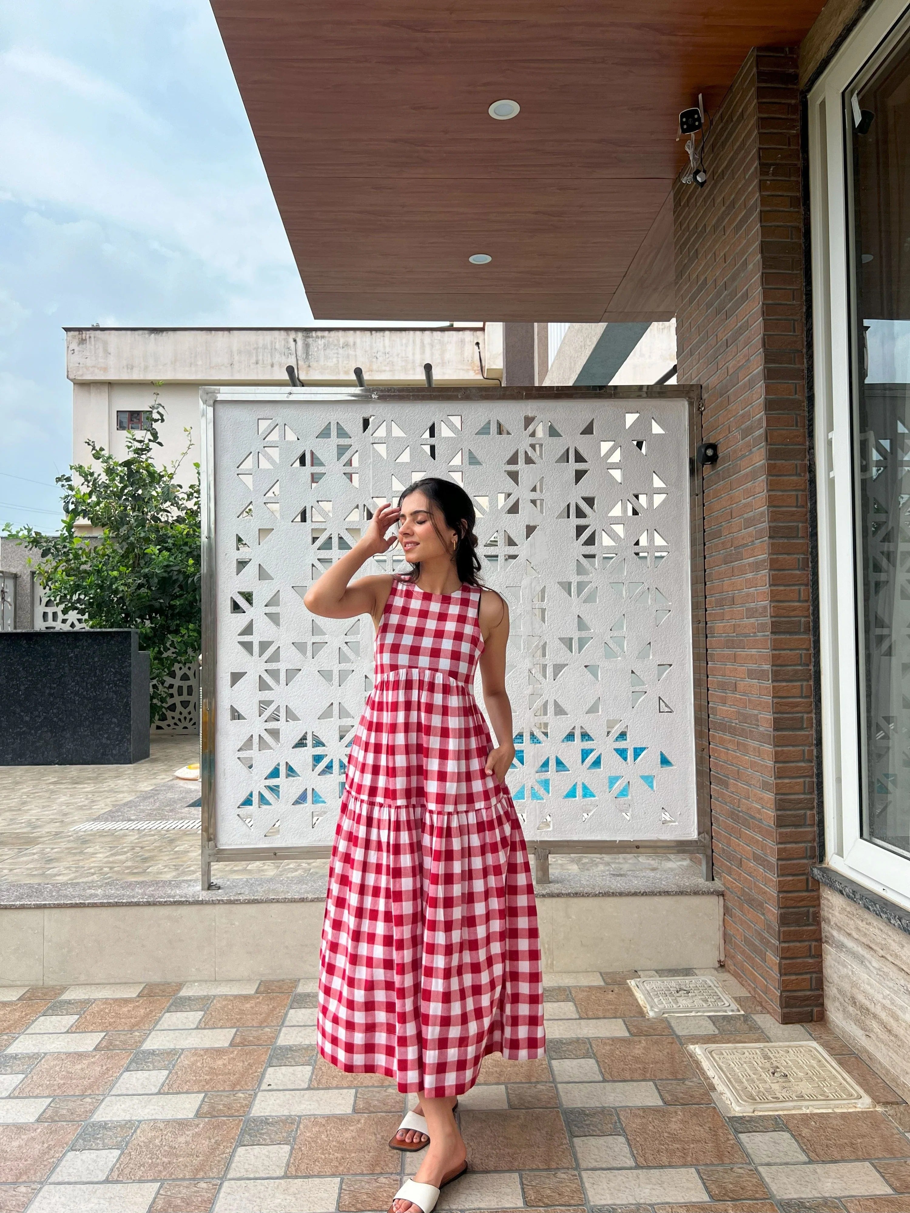 Sugnaa Classic A-Line Gingham Dress - White & Red
