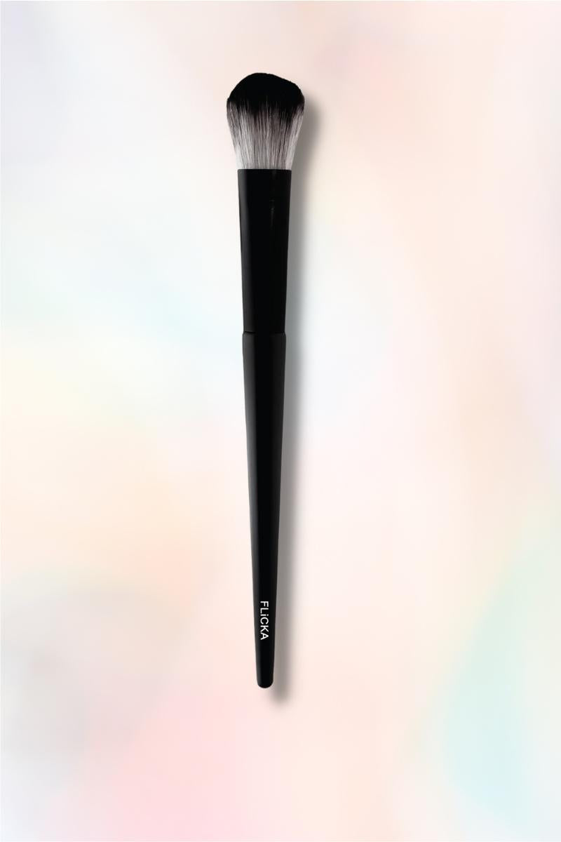 Flicka Cosmetics 06 Concealer Brush