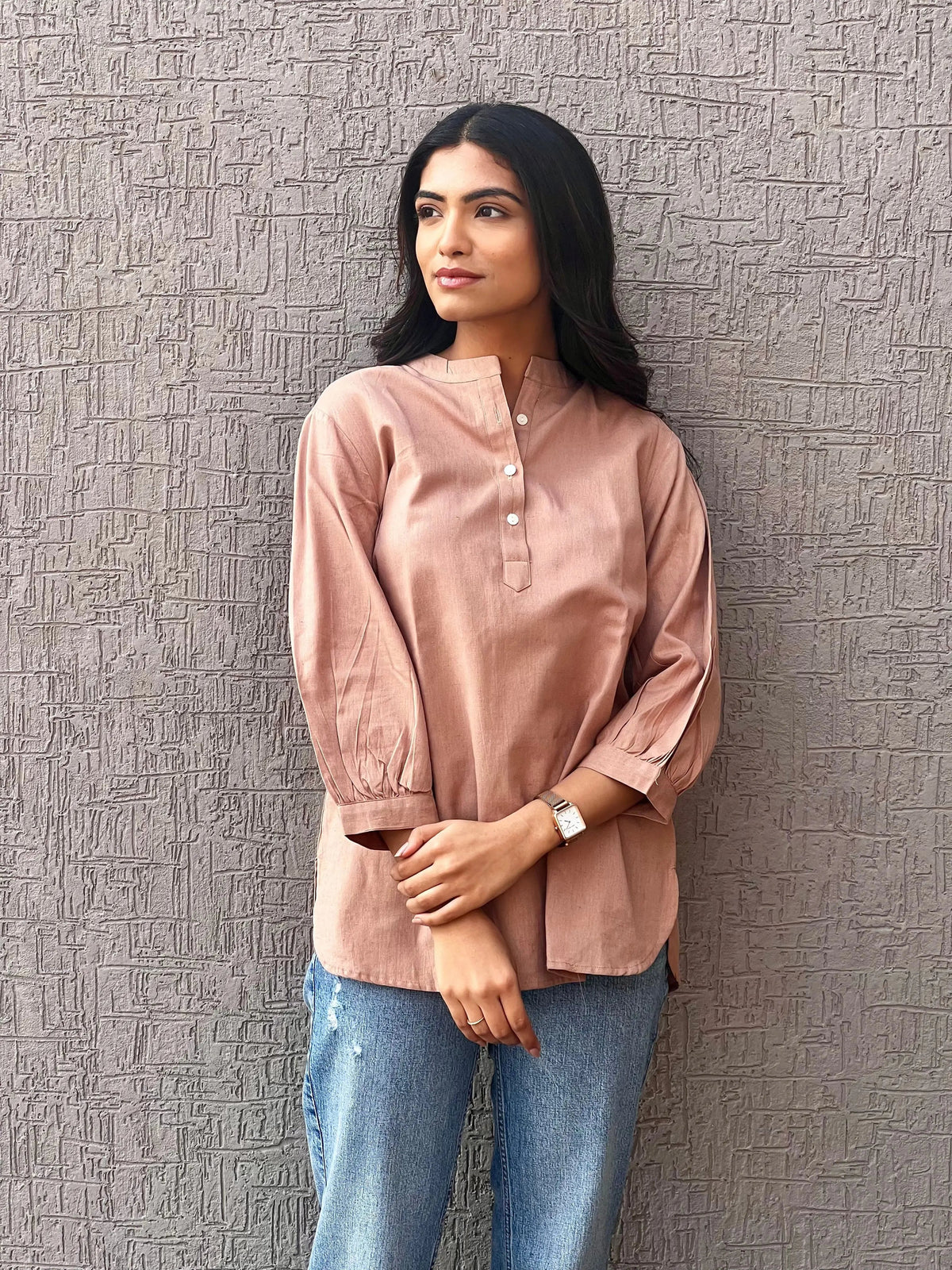 Sugnaa Short Linen Kurta