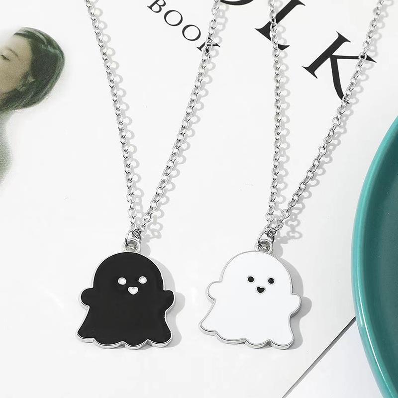 Salty Ghostly Glow Chain