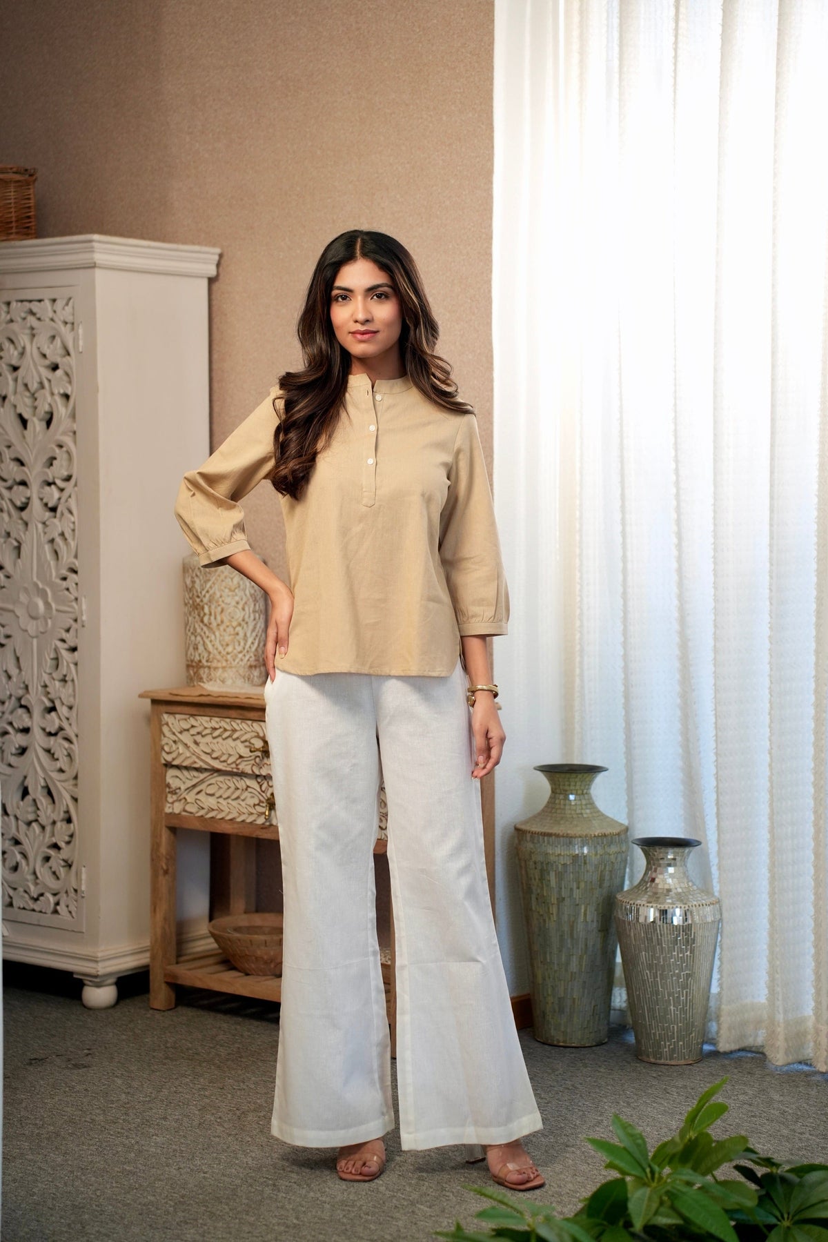 Sugnaa Short Linen Kurta