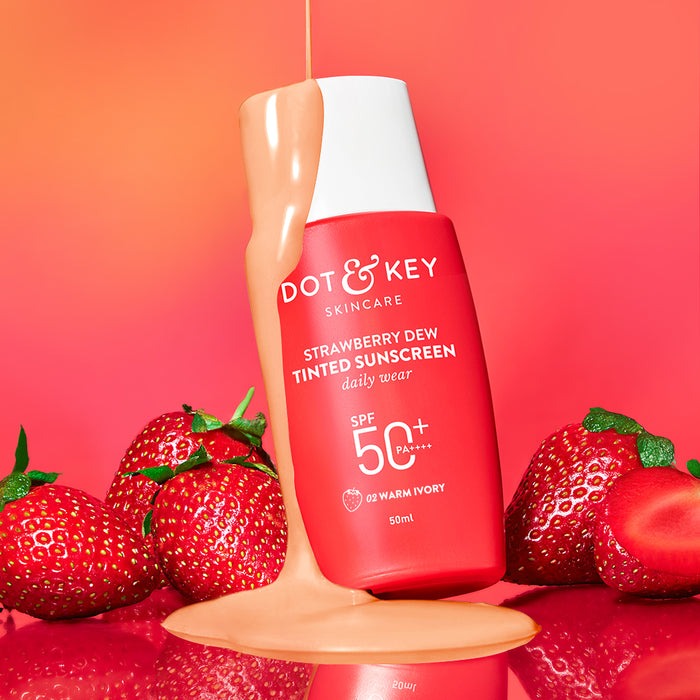 Dot & Key Strawberry Dew Tinted Sunscreen SPF 50+ PA++++ 02 Warm Ivory