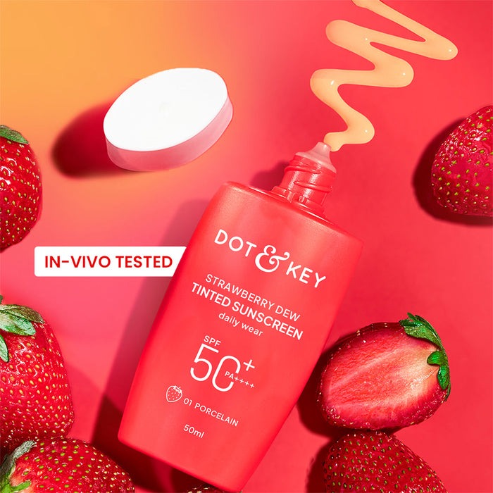 Dot & Key Strawberry Dew Tinted Sunscreen SPF 50+ PA++++ 01 Porcelain Light
