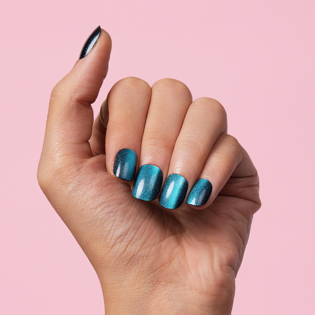 Gush Beauty Deep Sea Siren Chrome Press-On Nails - Medium Square
