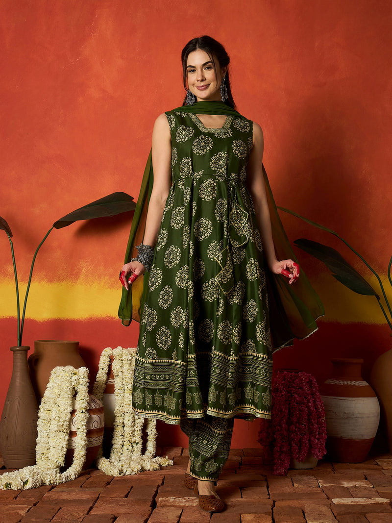 Stylum Women's Green Ethnic Motif Printed Rayon Anarkali Kurta Pant Dupatta Set