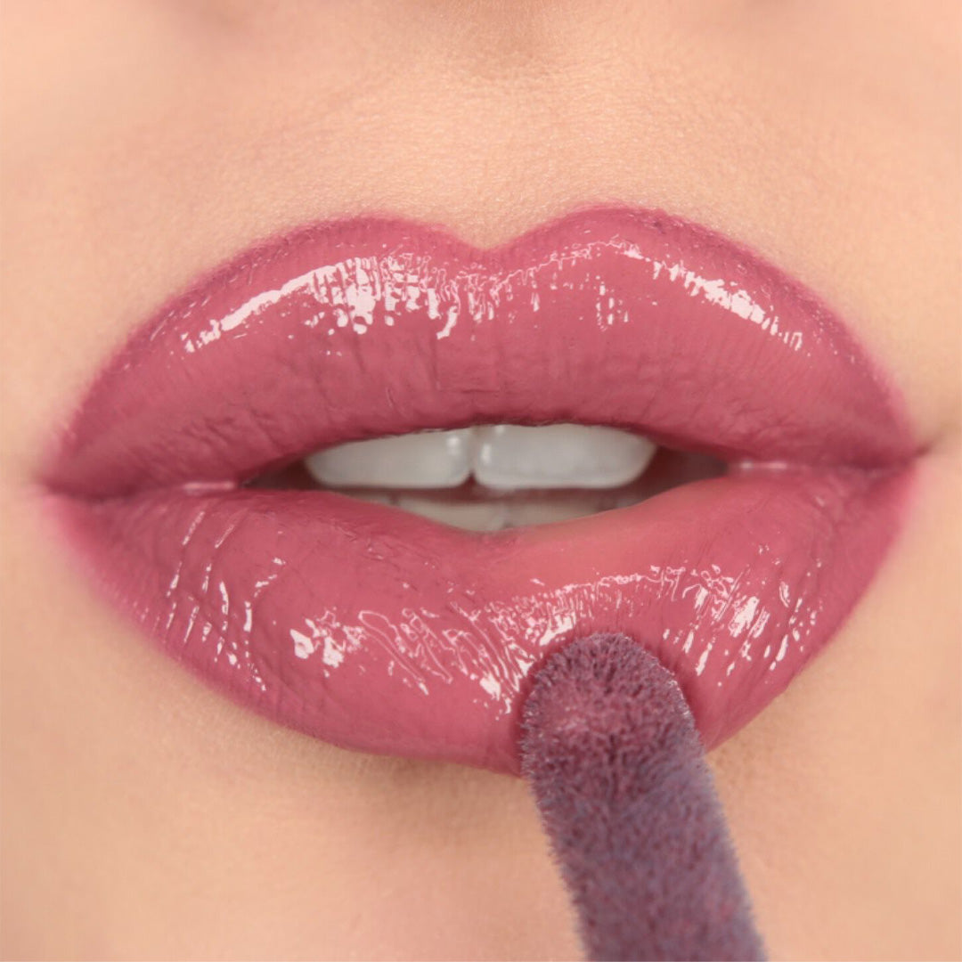 Makeup Revolution Pout Bomb Plumping Gloss
