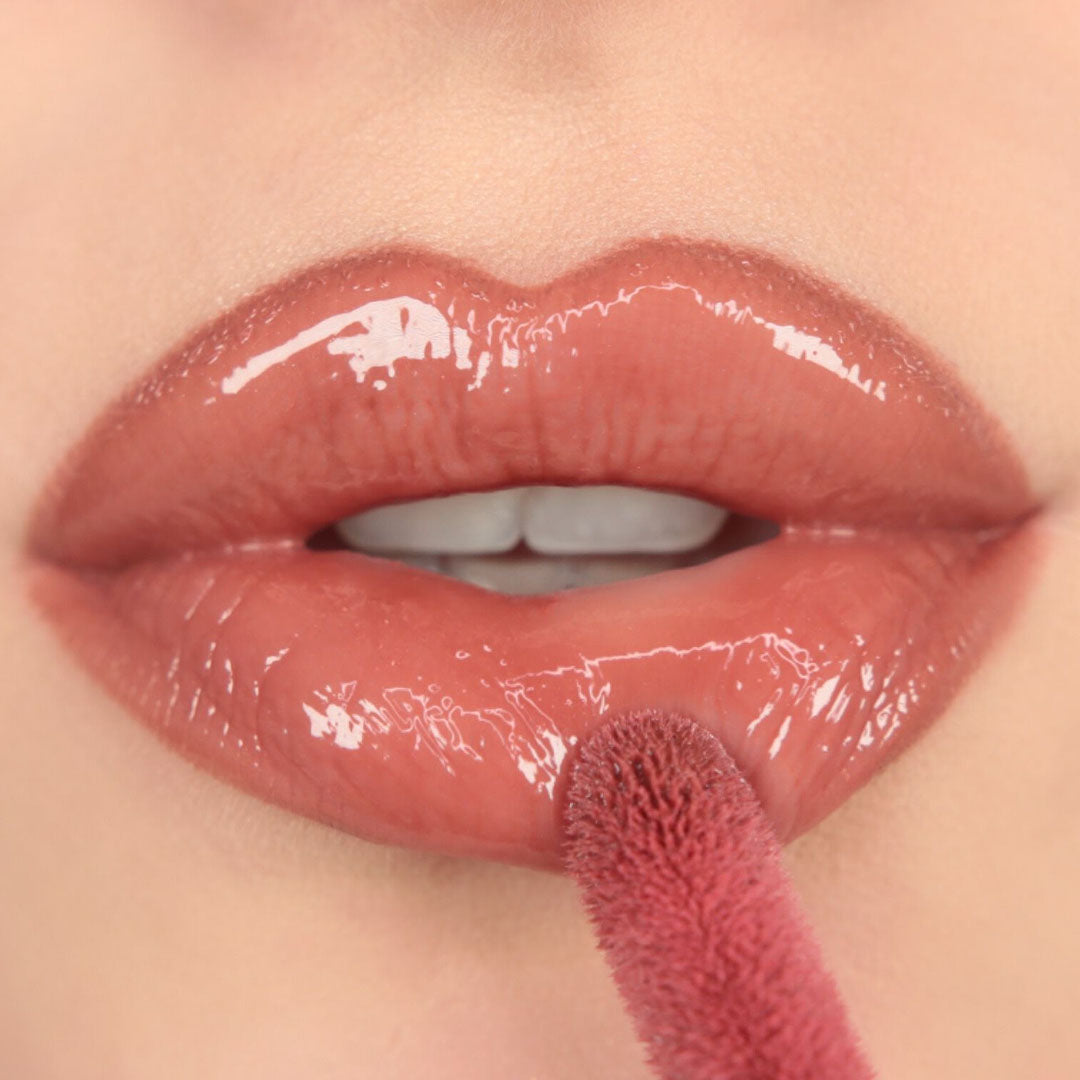 Makeup Revolution Pout Bomb Plumping Gloss