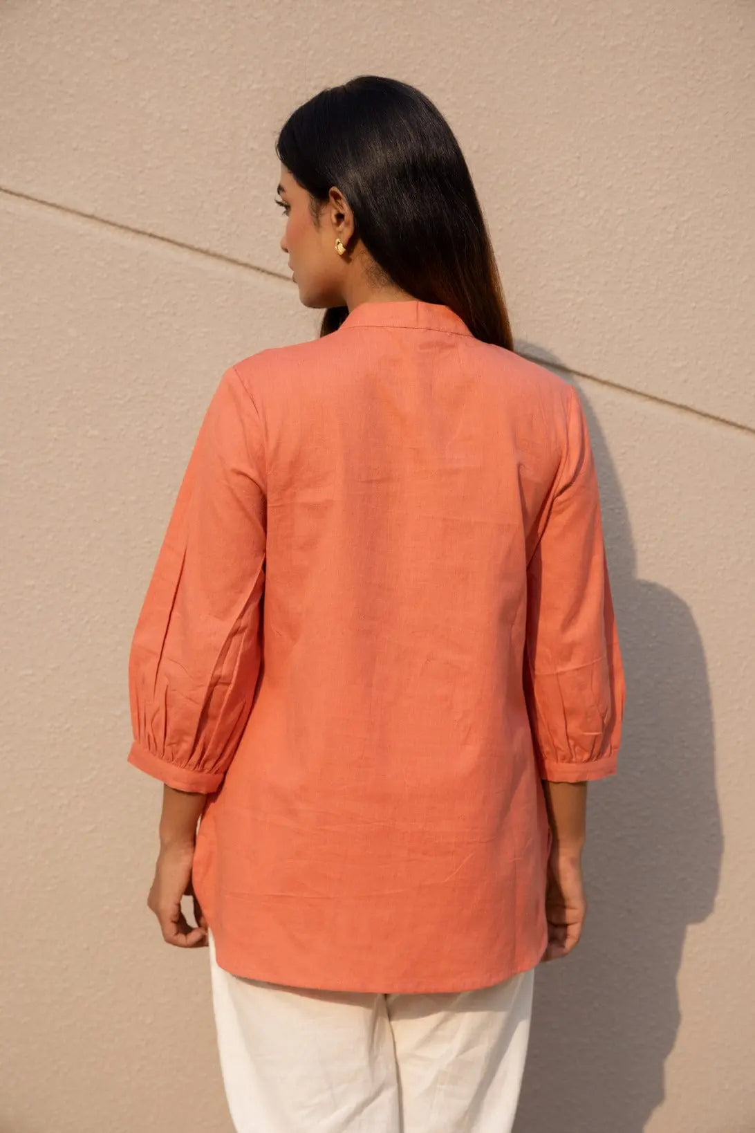 Sugnaa Short Linen Kurta