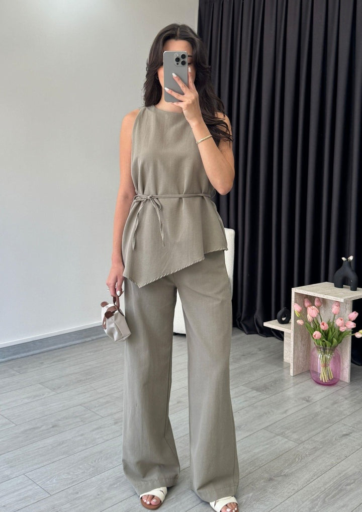 Studio OJS Asymmetrical Linen Co-ord Set - Off White