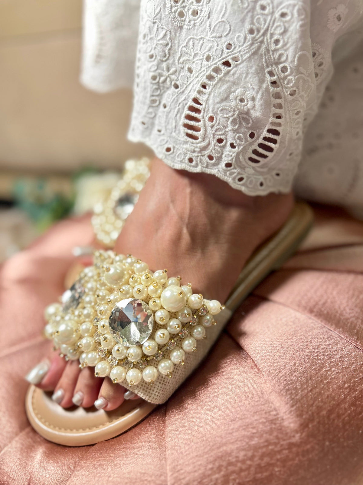 Sandal Stories Pearl Prism Slides