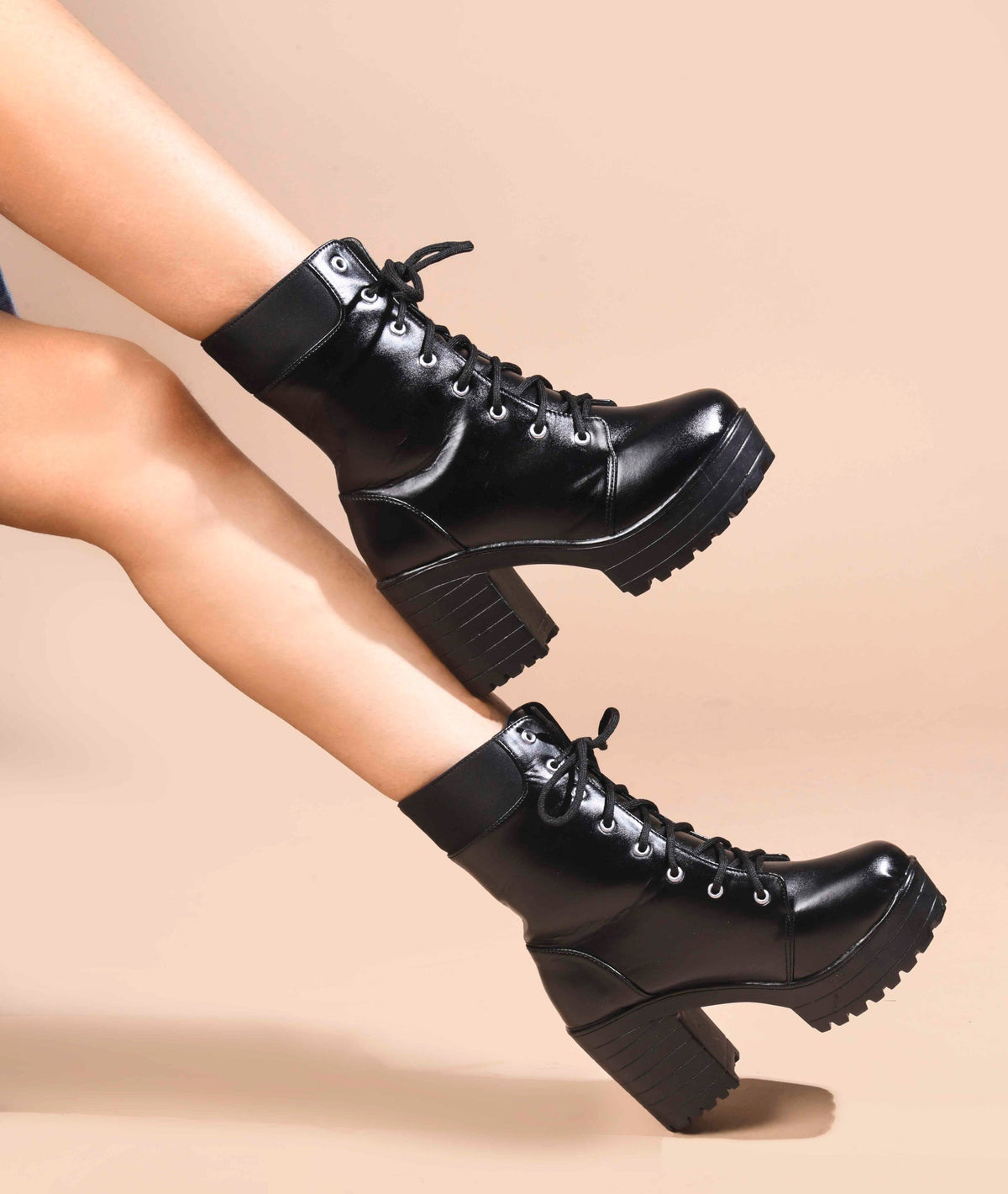JM Looks Block Heel Ankle Boots for Women, Lace-Up Platform High Heels - Black