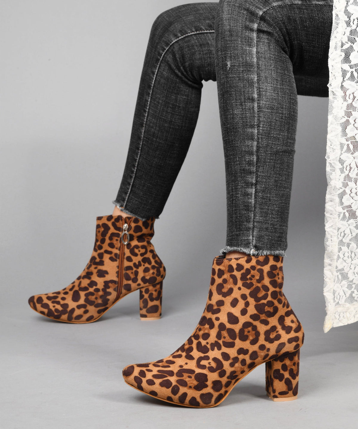 JM Looks Women Block Heel Ankle Boots with Zipper Pointed Toe