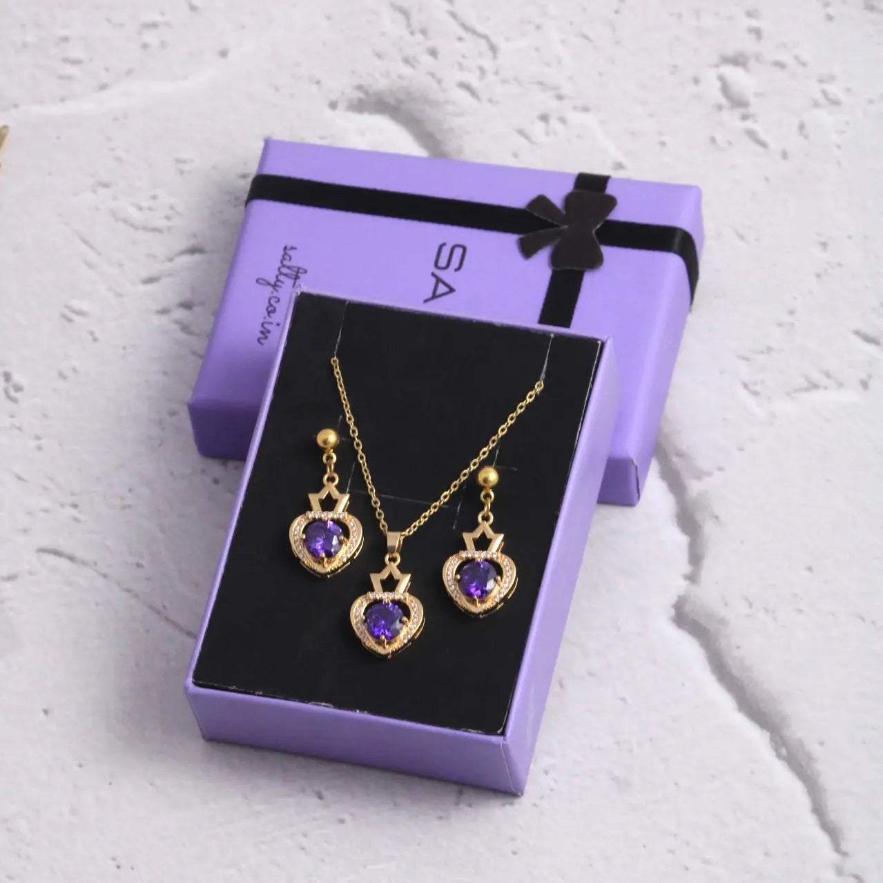 Salty Blooming Beauty Earrings and Necklace Set