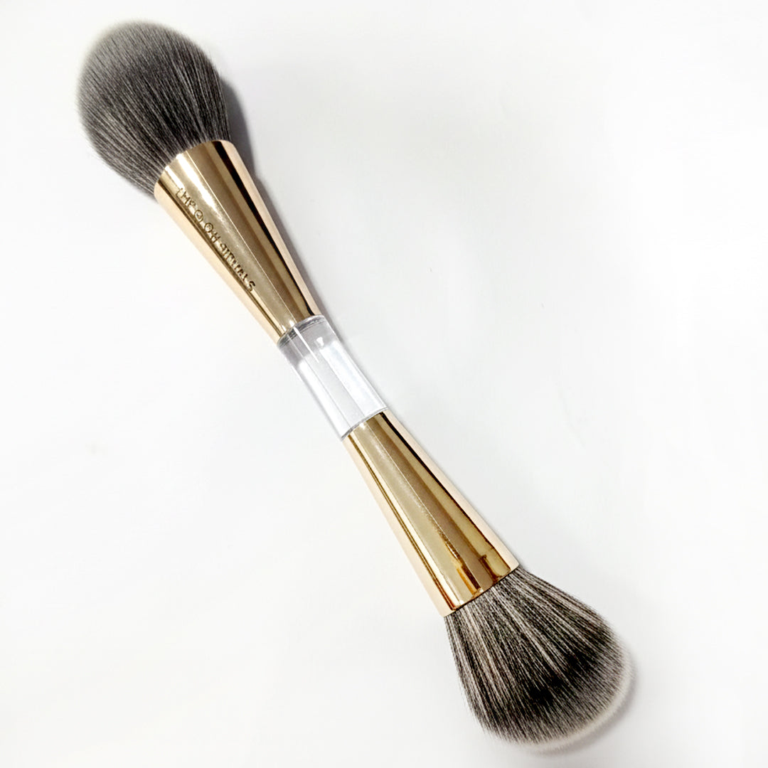 The glow rituals 4 In 1 Makeup Brush