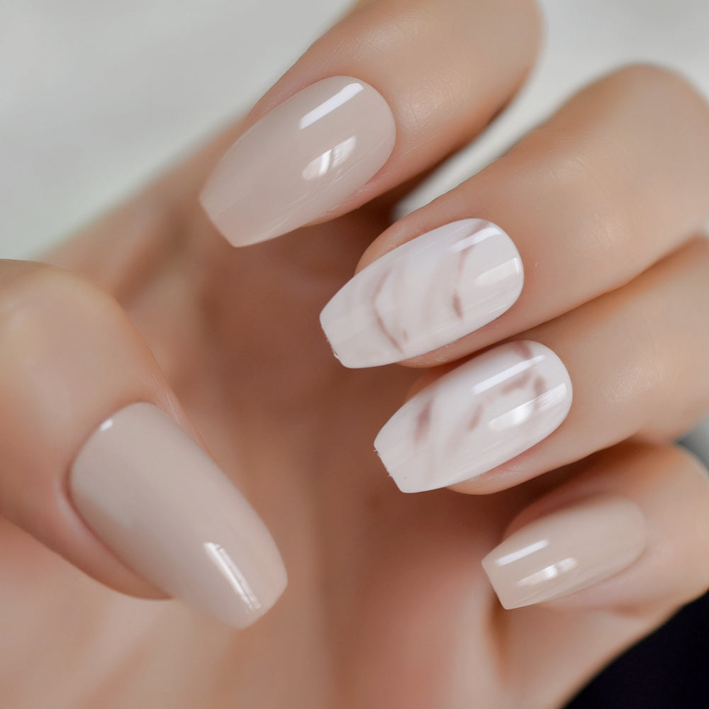 Gush Beauty Beige Dream Press-On Nails (Short Coffin)