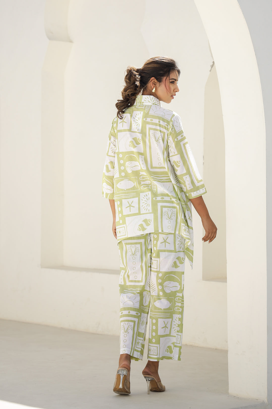 Label Flavia Chic Abstract Print Co-Ord Set