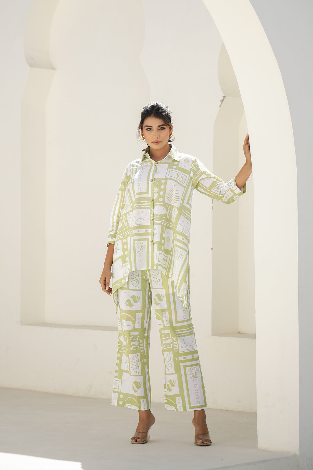 Label Flavia Chic Abstract Print Co-Ord Set