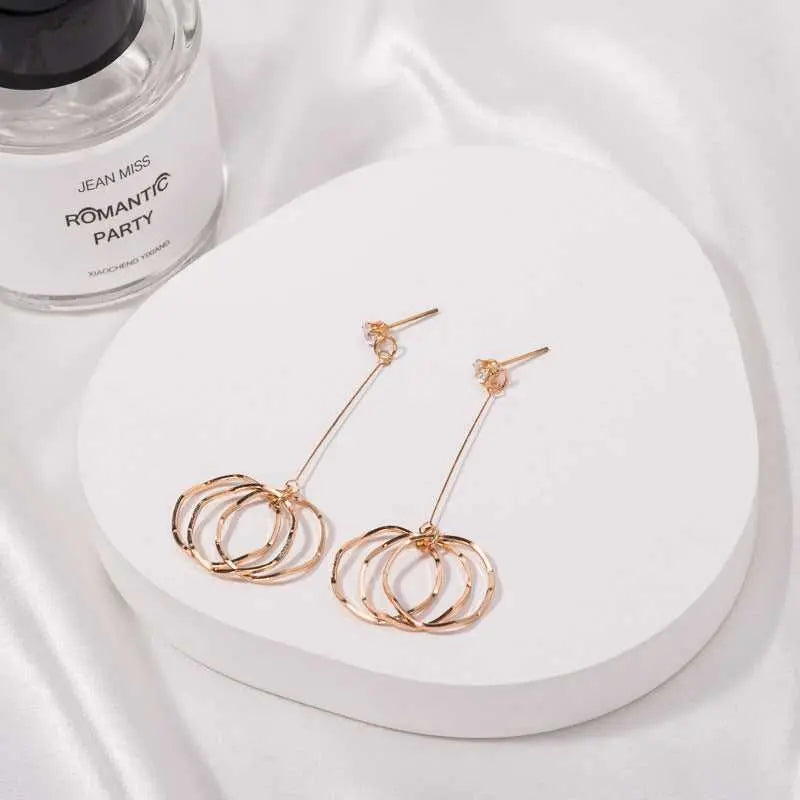 Salty Multilayer Round Circle Textured Dangling Tassel Drop Earrings